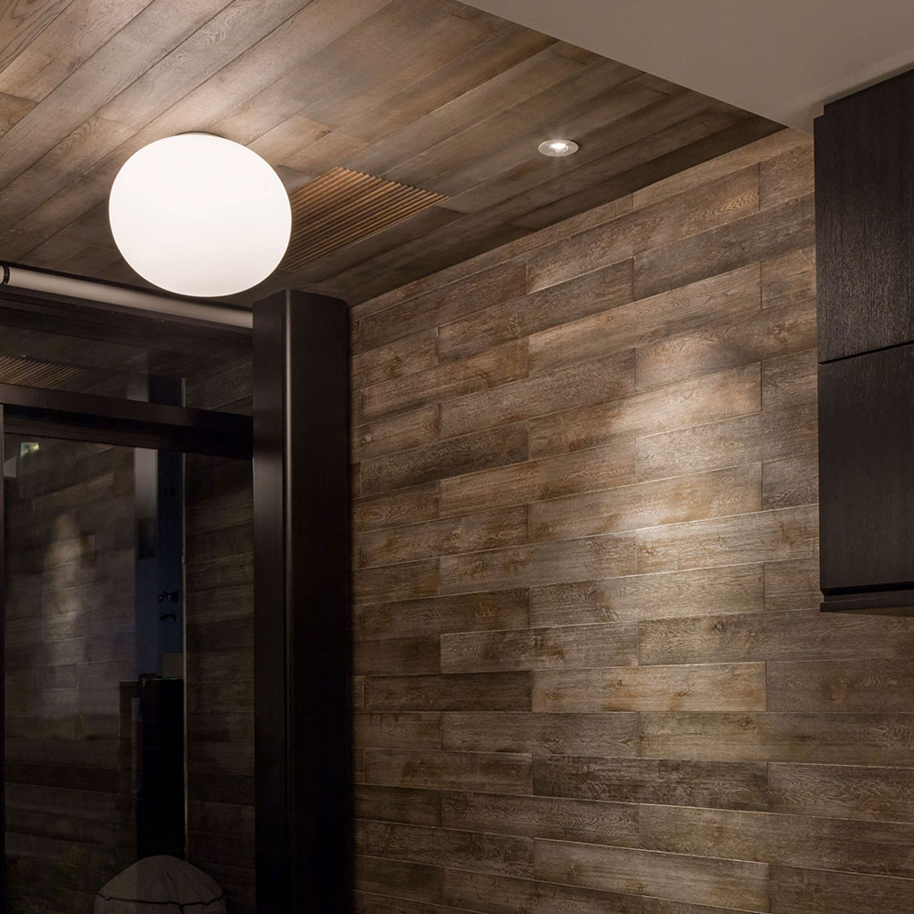 FLOS Glo-Ball Deckenleuchten bei lampenonline.de. Alle Modelle basieren auf hochwertigstem, mundgeblasenem Opalglas und werfen wie ein gl&uuml;hender Ball gleichm&auml;&szlig;ig warmes Licht in den Raum. 