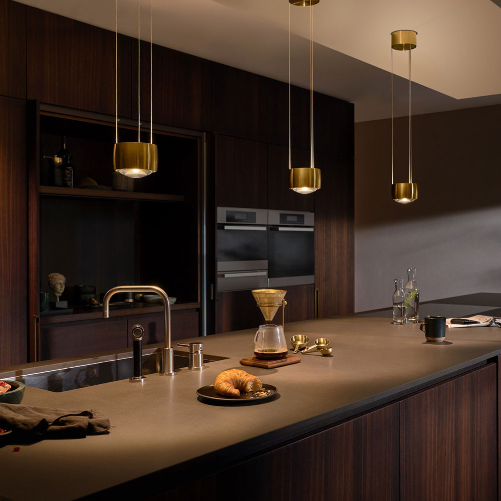 Sento sospeso bei lampenonline - Zu den bekanntesten Produktfamilien von Occhio z&auml;hlen Mito, Sento, Luna, Io, Lui und Piu