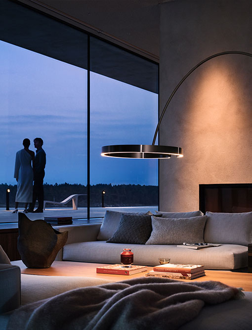 Occhio Air App bei lampenonline.de. Mit der Occhio air App oder dem air Controller lassen sich alle mit einem Air Modul ausgestatteten Leuchten digital steuern und zu Gruppen zusammenfassen.