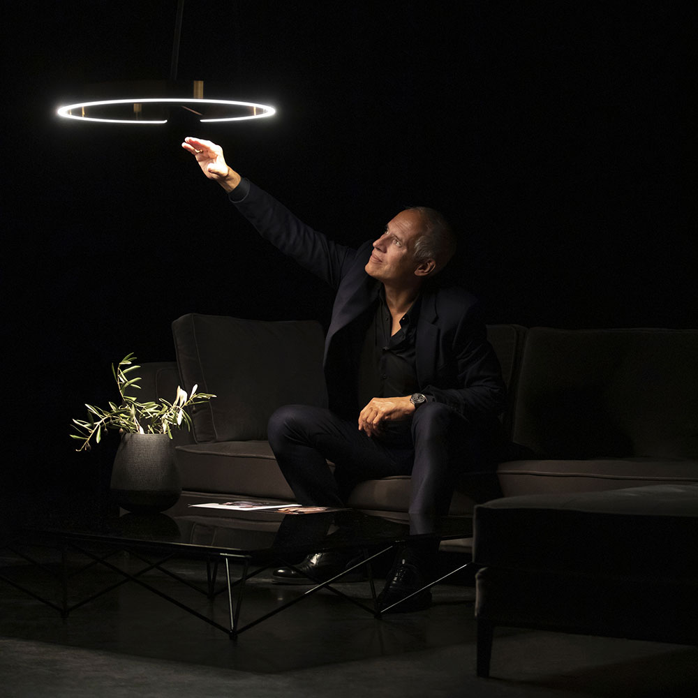 Occhio - perfekte Lichttechnik. Die technologischen Innovationen von Occhio setzen neue Ma&szlig;st&auml;be in der Lichtgestaltung.