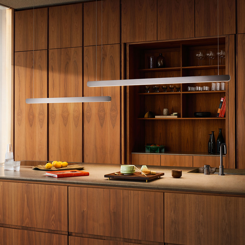 Occhio Mito linear volo Pendelleuchte bei lampenonline.de - bei den Mito Deckenleuchten findet man die l&auml;ngliche Mito volo linear mit ihrem schmalen Korpus.